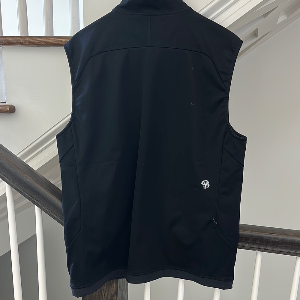 Mountain Hardwear Black Vest - Picture 2 of 2
